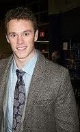 Jonathan Toews Height - How Tall What is the height of Jonathan Toews?
