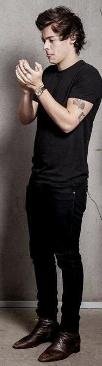 How Tall Is Harry Styles Harry Styles wearing boots - How Tall Is Harry Styles